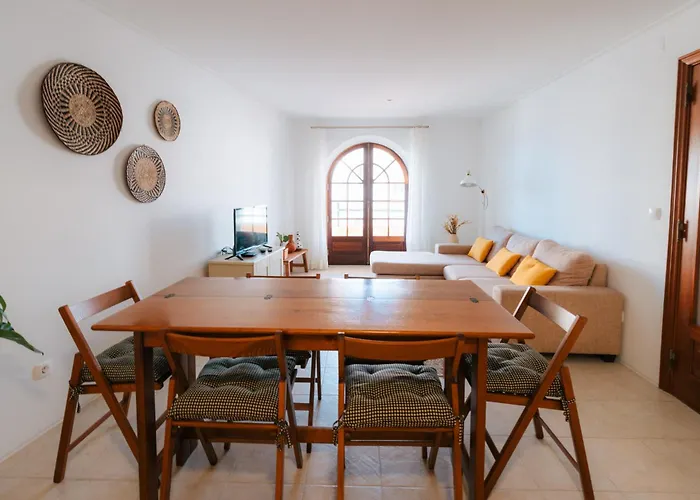 Alfaiate Beach House